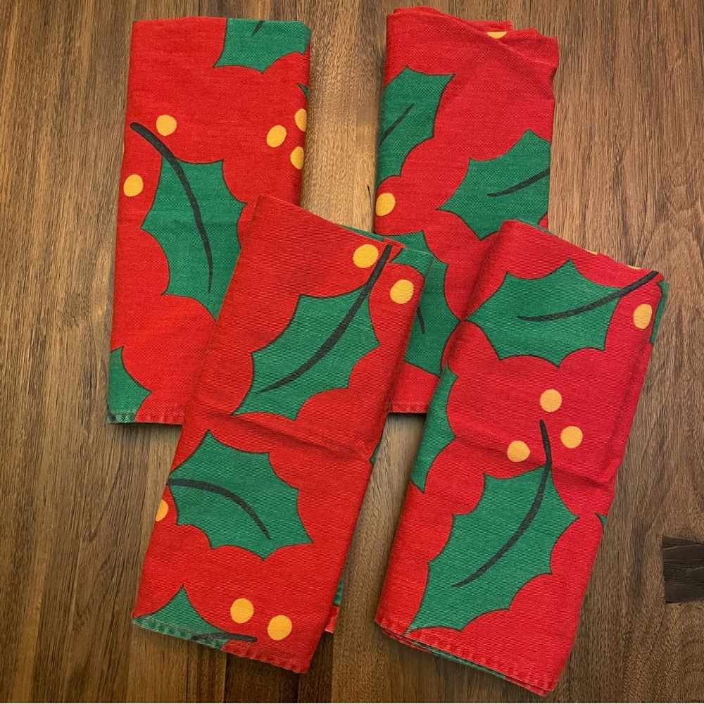 Vintage Eddie Bauer Home Festive Holiday Cloth Napkins - set of 4